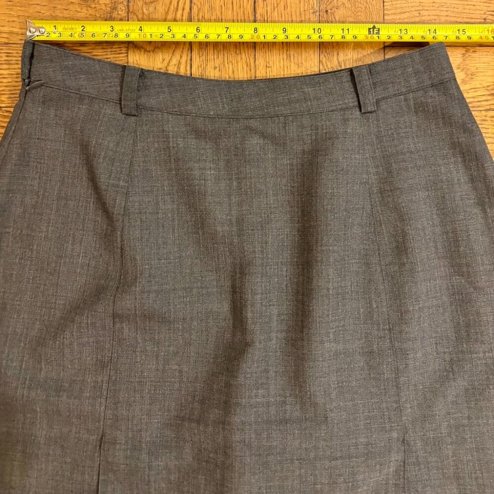 Grey Wool Skort by Astra - Picture 7 of 7